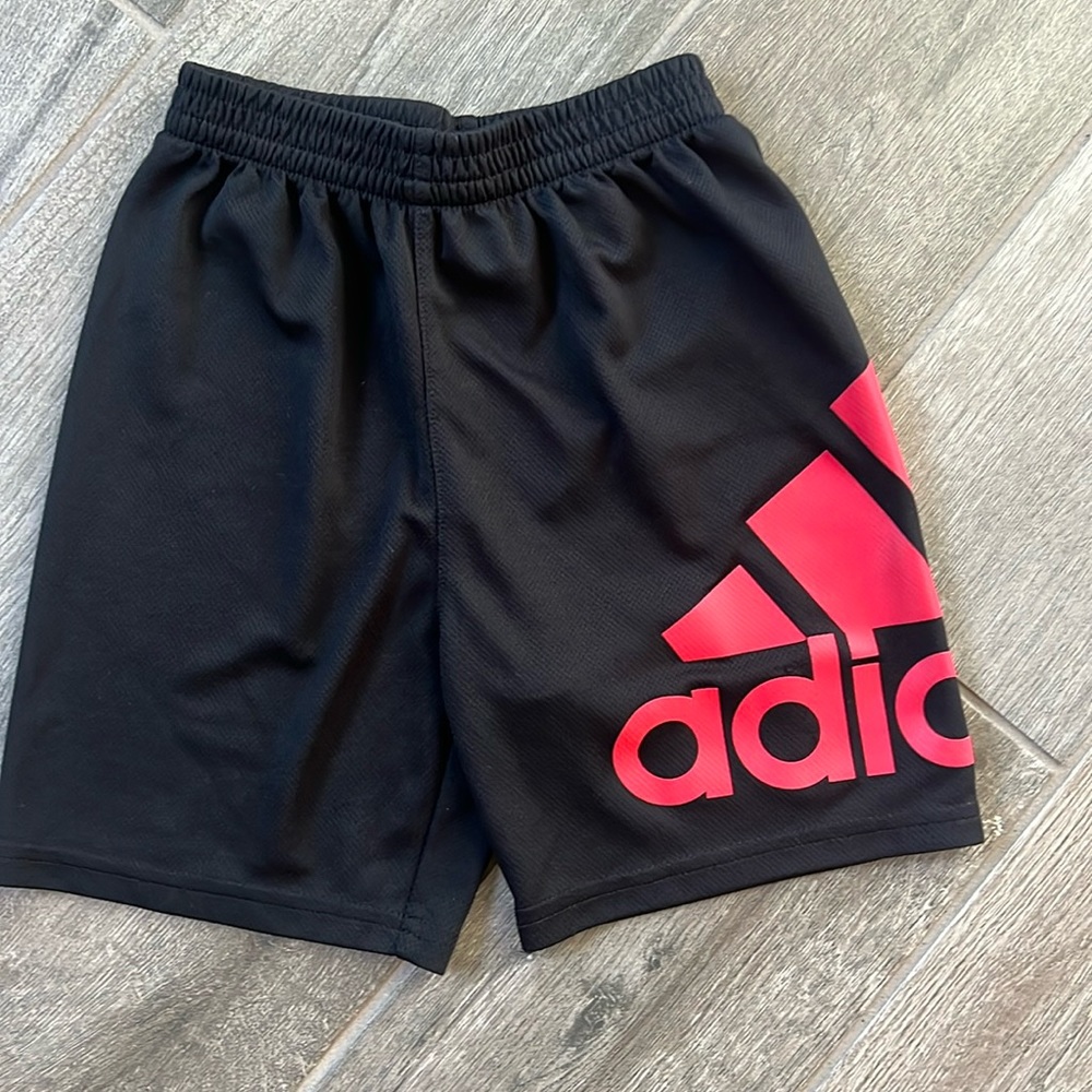 Adidas size 6 athletic shorts